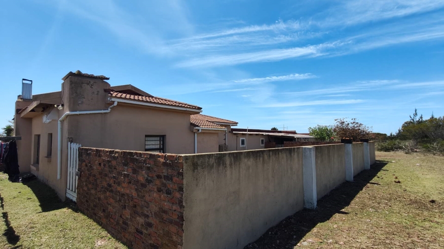 3 Bedroom Property for Sale in Aalwyndal Western Cape